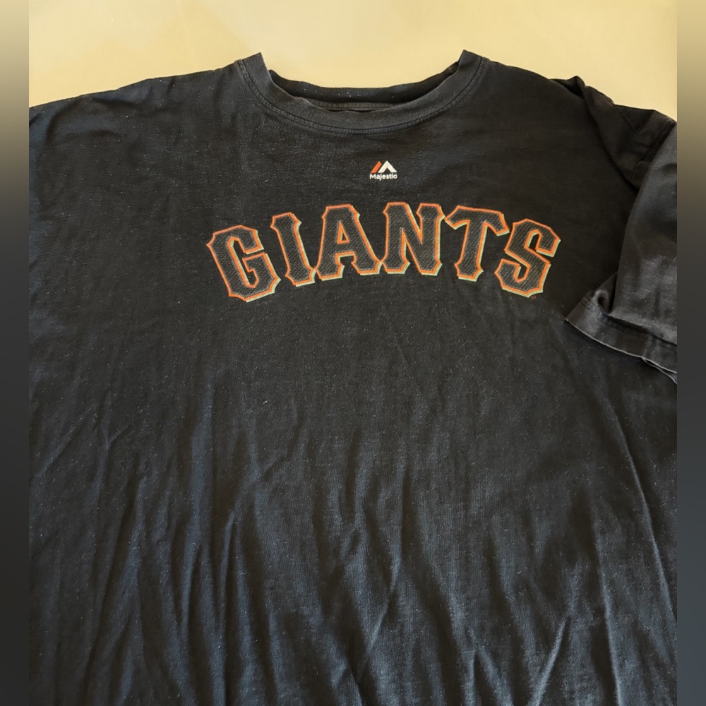 Majestic SF Giants  Black T-Shirt